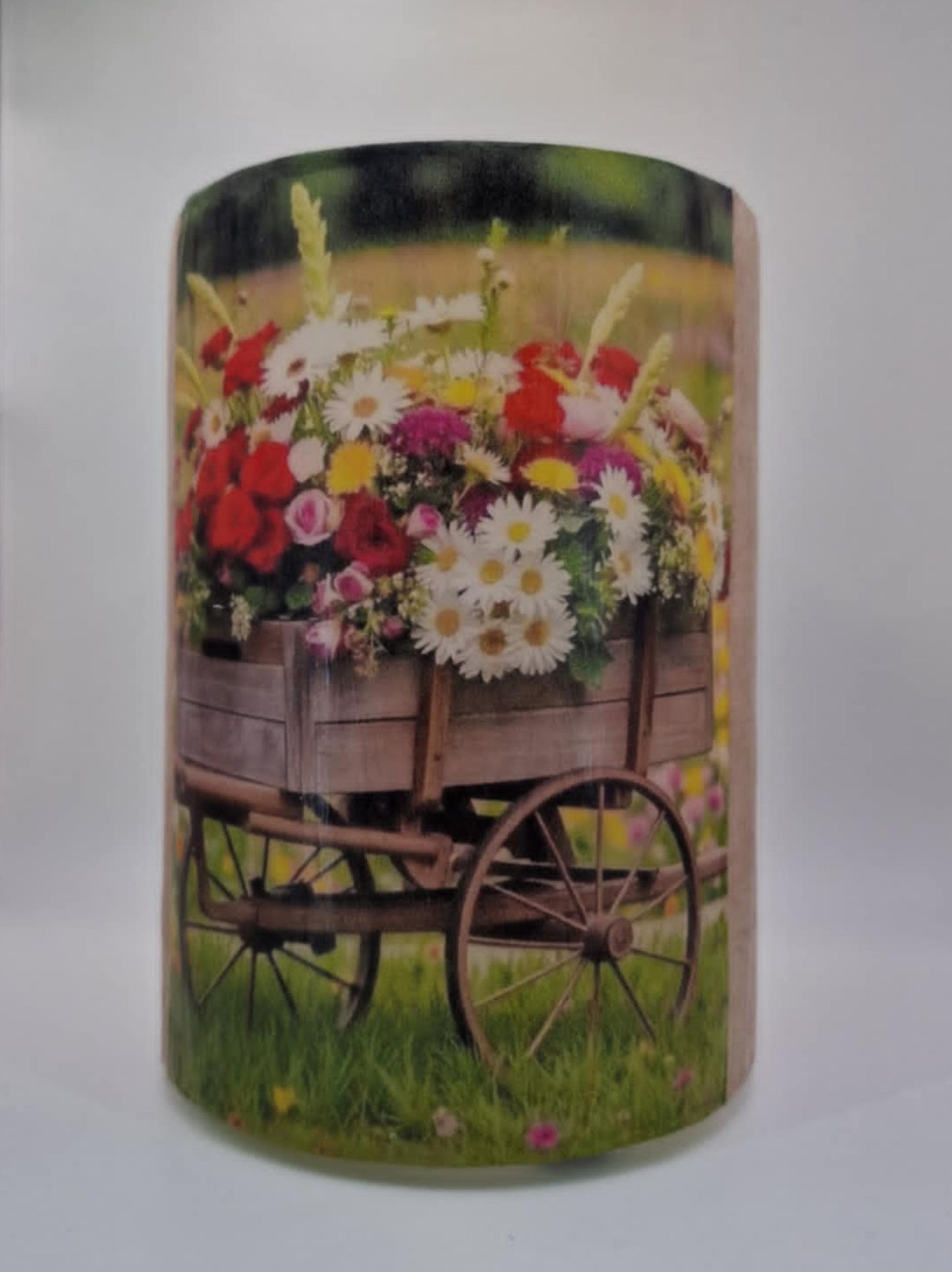 Houten trolley met bloemen