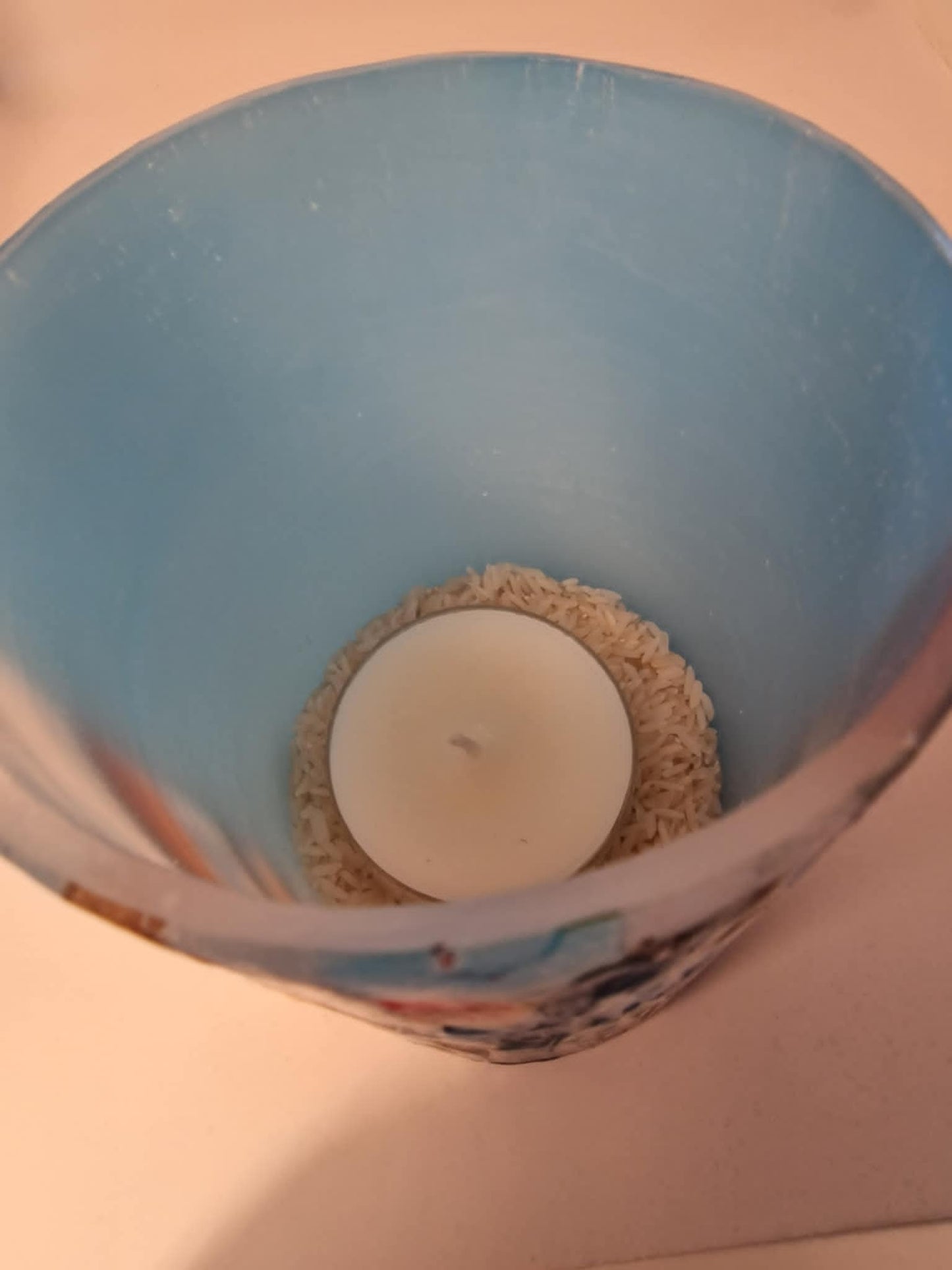 Katten in een eilandsteegje